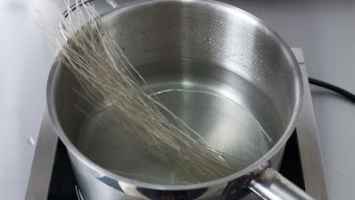 стеклянная лапша с креветками