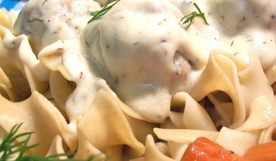 Рецепт датских тефтелей в сметанной подливке