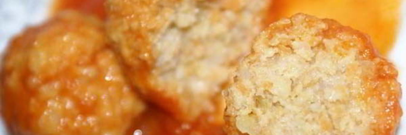 Детские тефтельки фрикадельки в томатном соусе