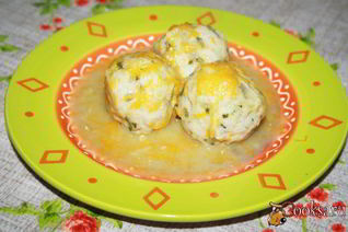 Индюшиные тефтели в молочной подливе