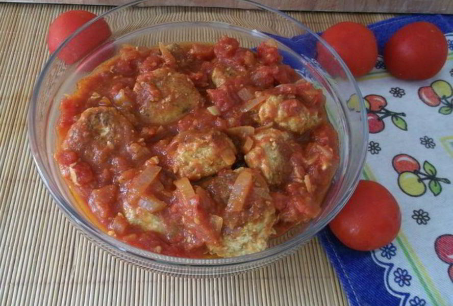 Итальянские тефтельки в томатном соусе