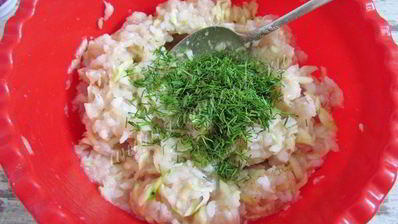 куриные тефтели с цукини и рисом