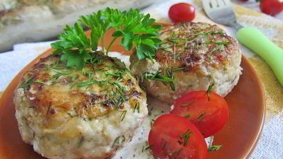 куриные тефтели с цукини и рисом