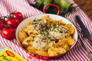 Куриные тефтели в сливочно-сырном соусе