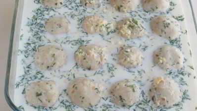 куриные тефтели в сливочном соусе в духовке