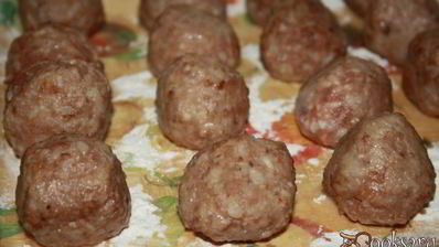 мясные тефтели с фарфалле