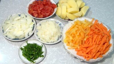 мясные тефтели в овощном соусе