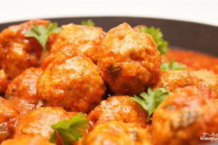 Мясные тефтели в соусе