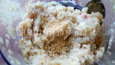 рыбные тефтели с грибным соусом