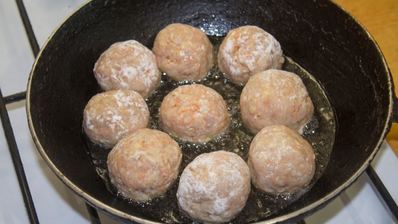 тефтели без риса с подливкой в духовке