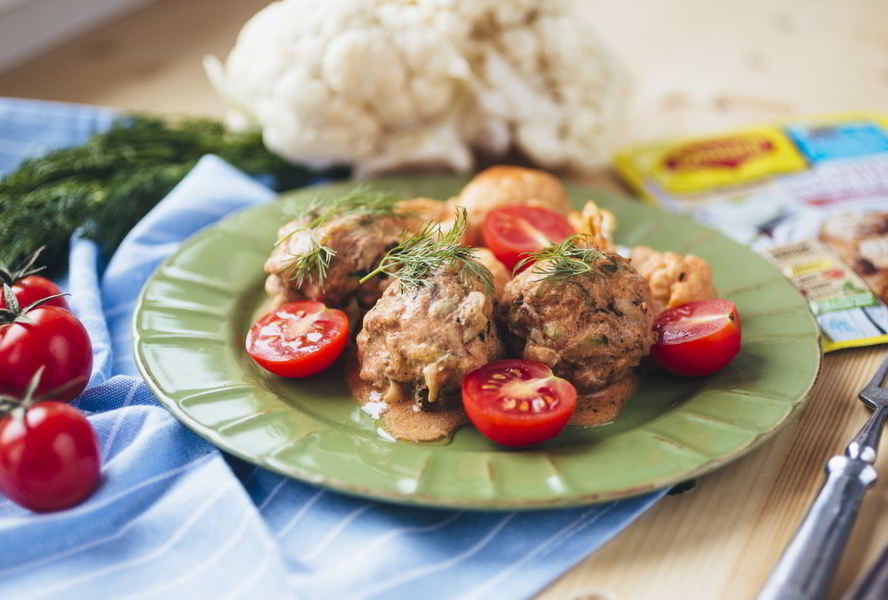 Тефтели из индейки в сливочно-томатном соусе