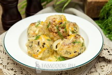 Тефтели из индейки в сметанном соусе