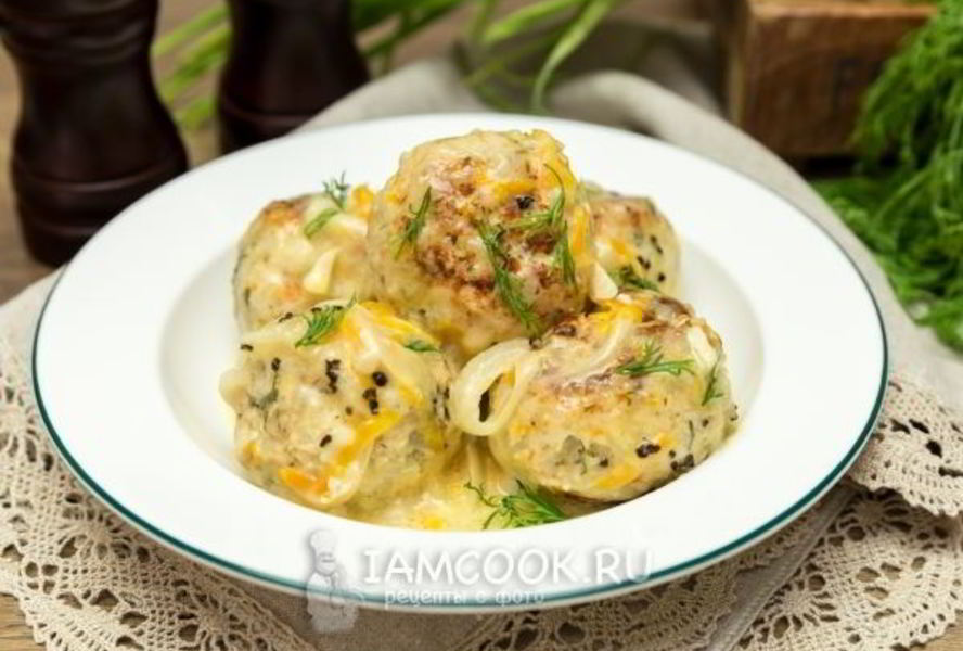 Тефтели из индейки в сметанном соусе