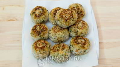 тефтели из индейки в сметанном соусе