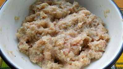 тефтели куриные в соусе из томатов и сладкого перца