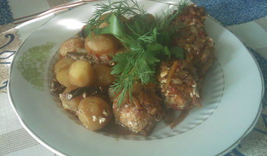 Рецепт тефтелей рыбных тушеных с грибами