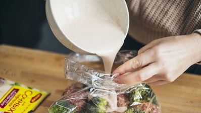 тефтели с грецкими орехами в соусе