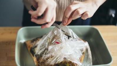 тефтели с грецкими орехами в соусе