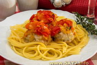 Тефтели с моцареллой в томатном соусе