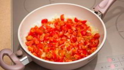 тефтели с моцареллой в томатном соусе