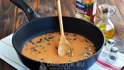 тефтели с рисом в духовке с подливкой