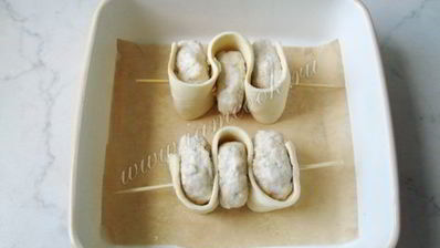 тефтели со слоеным тестом на шпажках