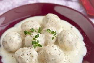 Тефтельки в сливочном соусе