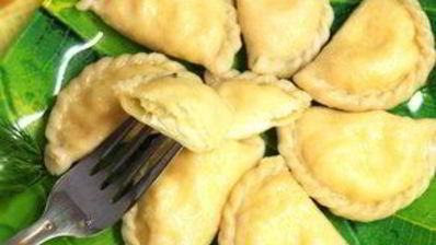 квари — вареники с сулугуни