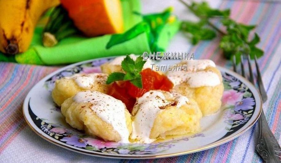 Рецепт ленивых вареников с бананом и кабачком