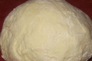 Тесто для вареников с вишней