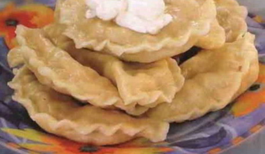 Рецепт вареников из гречневой муки с творогом по-украински