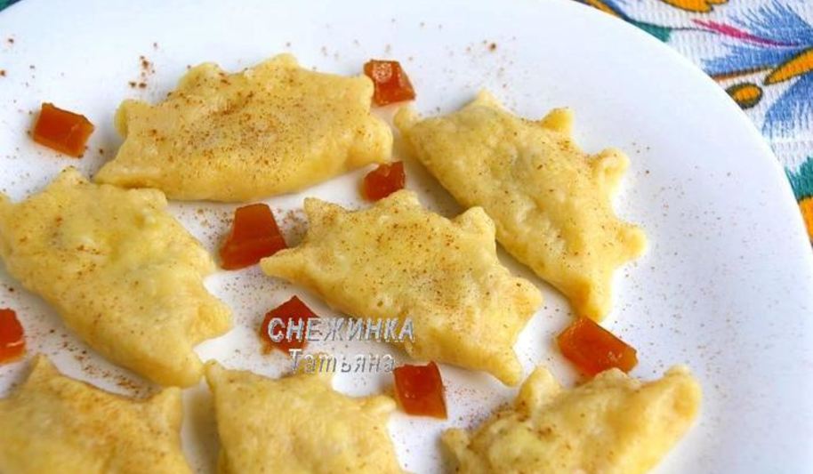 Рецепт вареников из картофельно-тыквенного теста с начинкой из рикотты и вишни