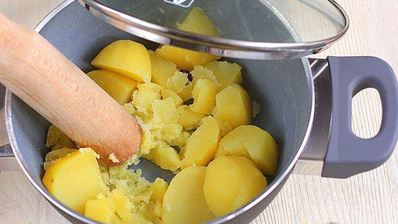 вареники с картошкой и сушеными грибами