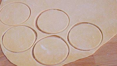 вареники с картошкой и сушеными грибами