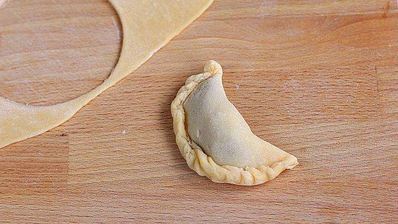 вареники с картошкой и сушеными грибами