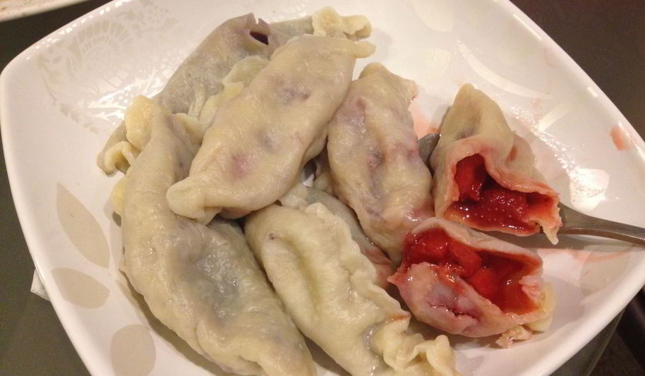 Рецепт вареников с клубникой