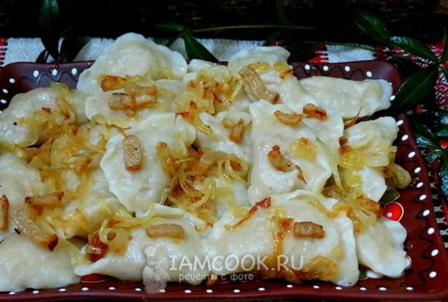 Вареники с квашеной капустой и картошкой