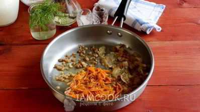 вареники с квашеной капустой и салом