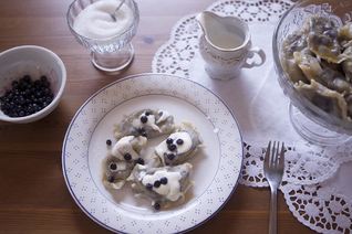 Вареники с начинкой из черники