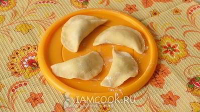 вареники с сырой картошкой и сыром