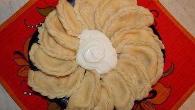 вареники с творогом и финиками