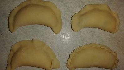 вареники с творогом и финиками