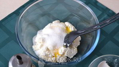 вареники с творогом и яичными желтками