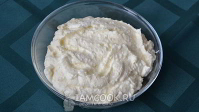 вареники с творогом и яичными желтками