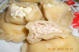 Вареники с творожно-ореховой начинкой