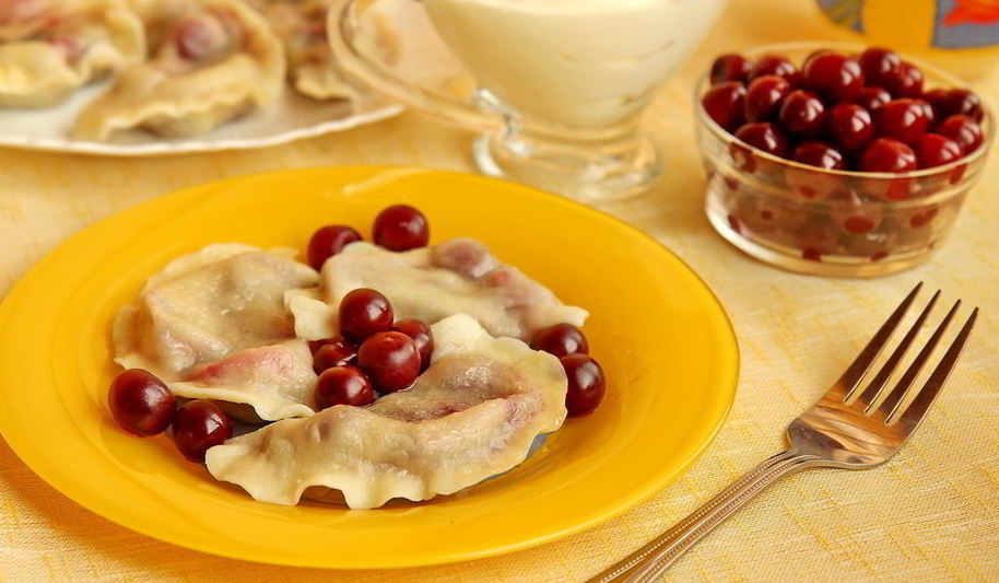 Рецепт вареников с вишней