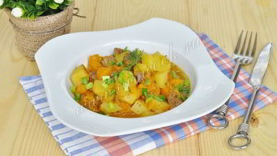 домашнее жаркое на пиве с тыквой в мультиварке