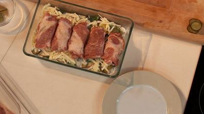 карельское жаркое из свинины и сельди