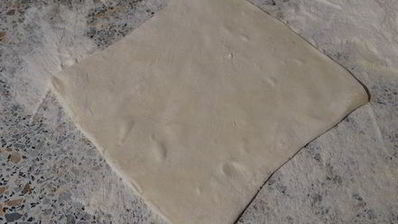 хмельное жаркое в горшочке с вяленым черносливом