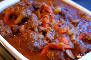 Жаркое из говядины в духовке